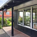 Holiday home Gorgeous In With Wifi *